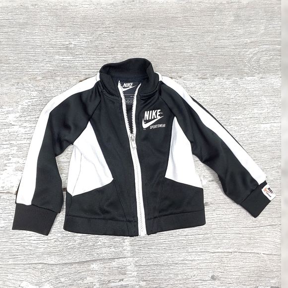 Nike Sportswear Girls' Heritage Full-Zip 18 Months Hoodie - Picture 2 of 6